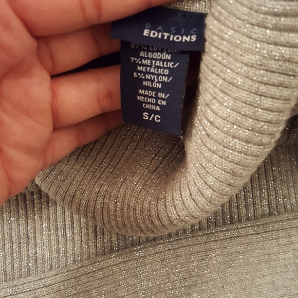 Gray & Silver Sweater - Picture 5 of 6